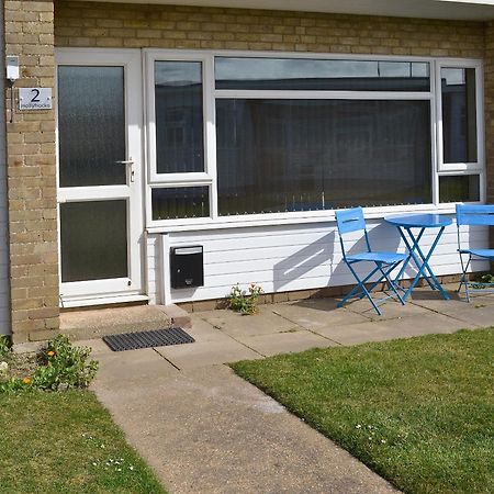 Hollyhocks Villa Walcott  Екстериор снимка