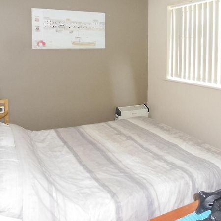 Hollyhocks Villa Walcott  Екстериор снимка
